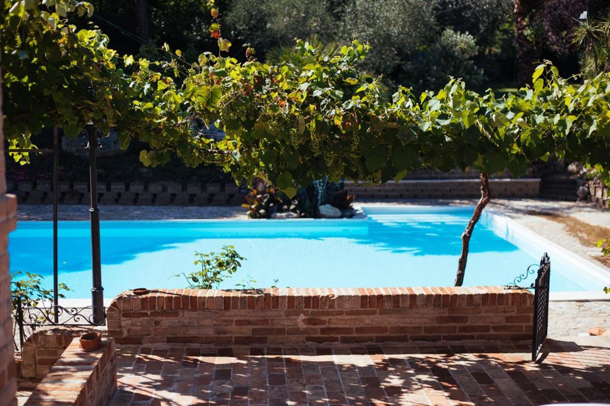 Villa De Castelletta Relais Rapagnano ภายนอก รูปภาพ