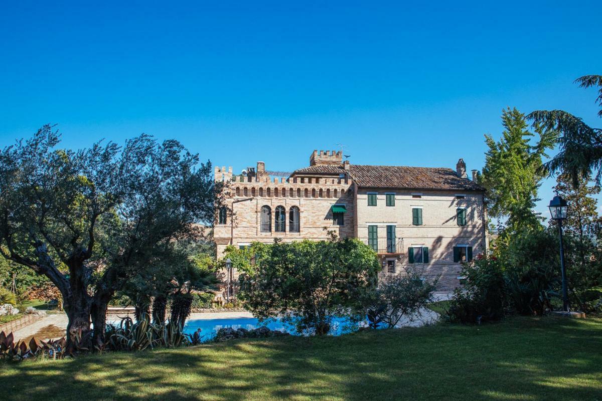 Villa De Castelletta Relais Rapagnano ภายนอก รูปภาพ